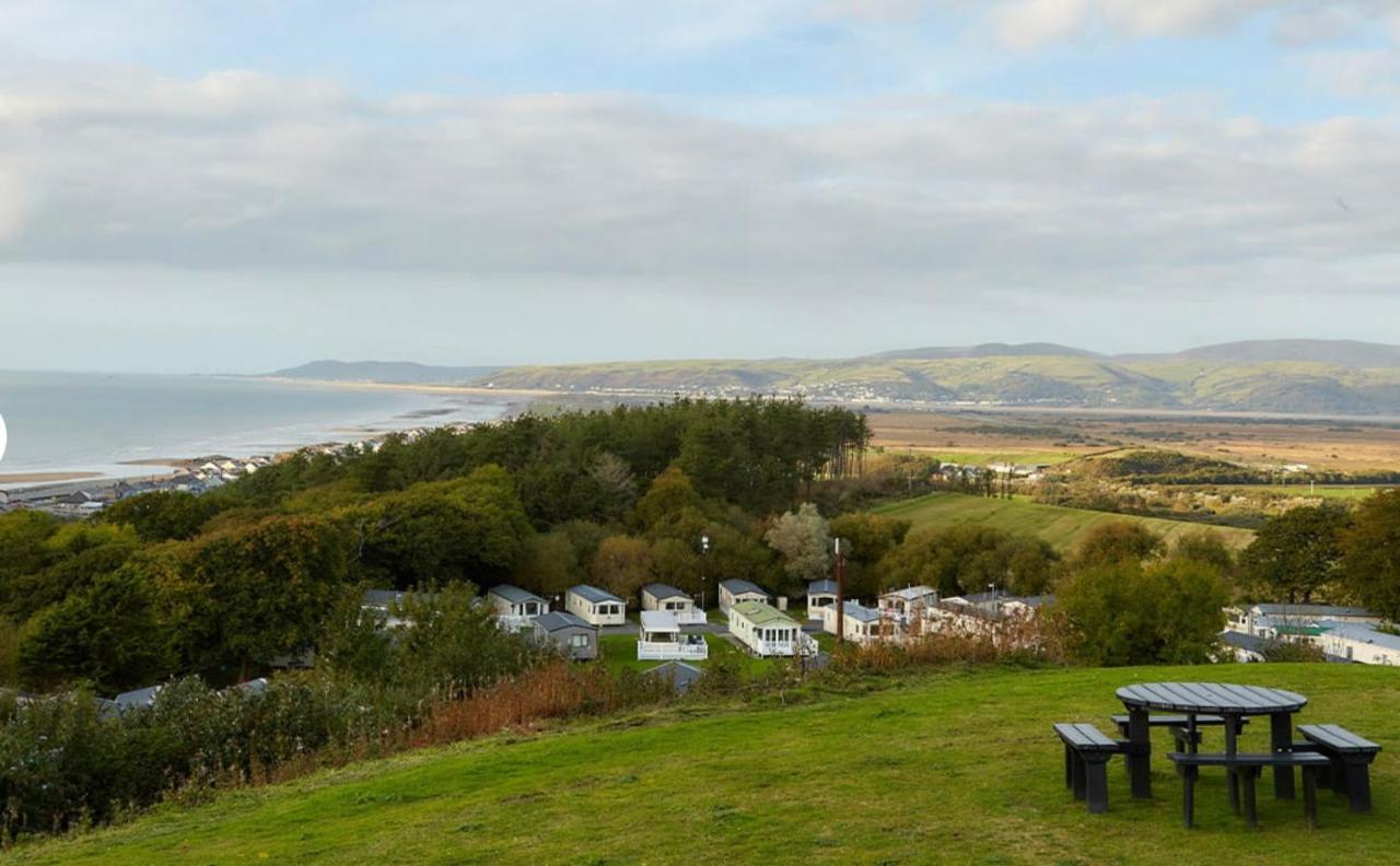 Powys 37 Hotel Borth Eksteriør billede